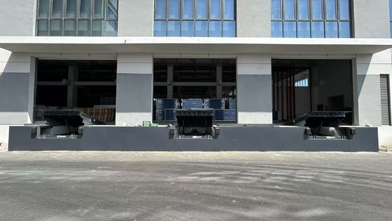 Βιομηχανική αποθήκη τηλεσκοπική υδραυλική ισοπέδωση αποβάθρας