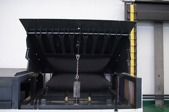Υψηλής χωρητικότητας αερόσακοι Dock Leveler Ασφάλεια Διαρθρωτική με κουμπί πιέσης